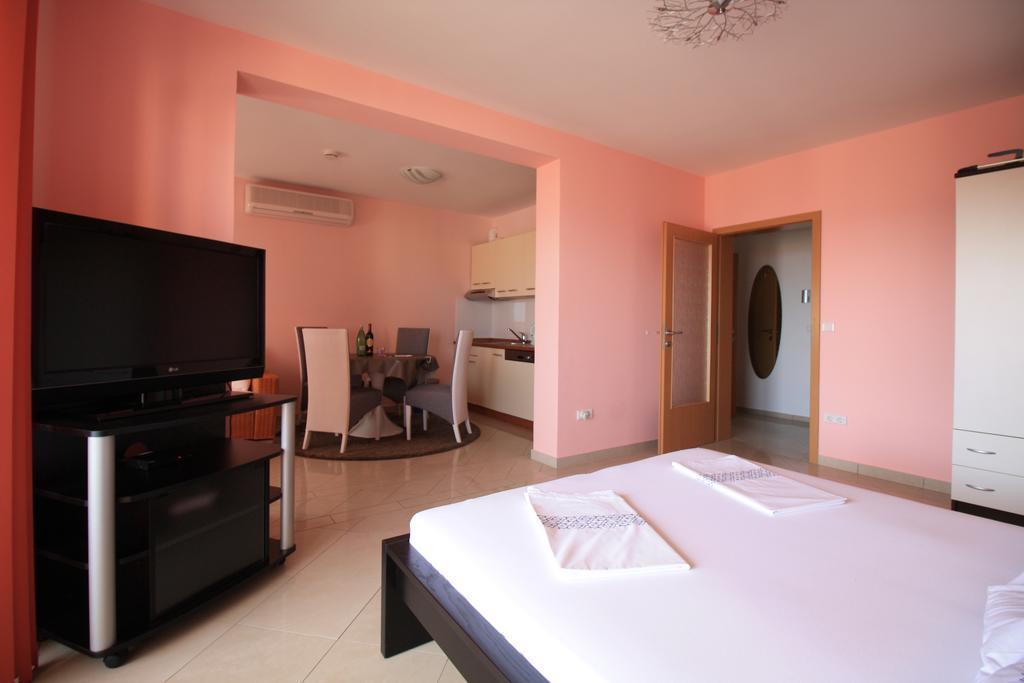 Apartment Dalmatien Traumhaus Makarska Exterior foto
